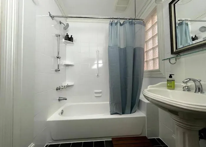 Capitol Hill 2 Bedroom Apartment Near Us Capitol