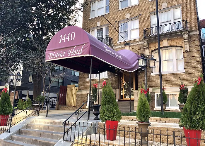 District Hotel