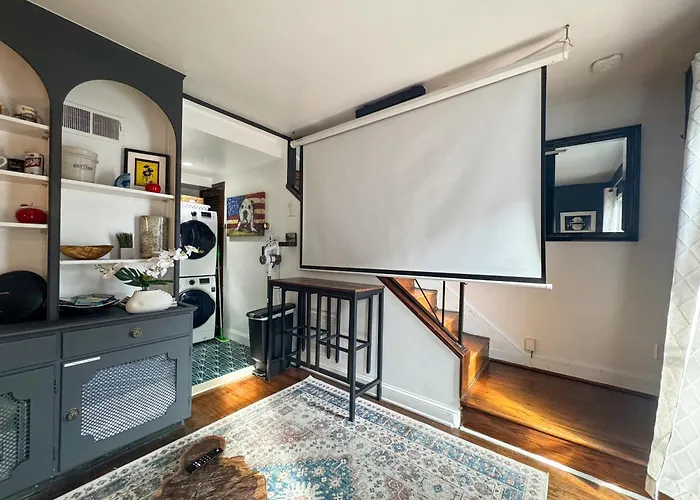 Capitol Hill Carriage House