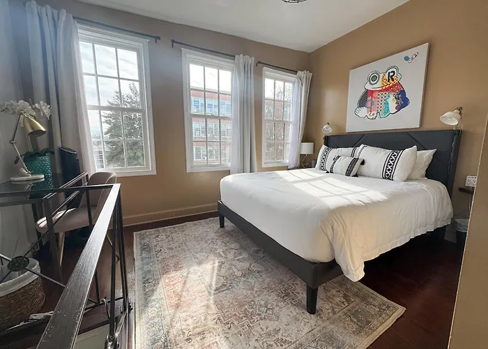 Capitol Hill Carriage House
