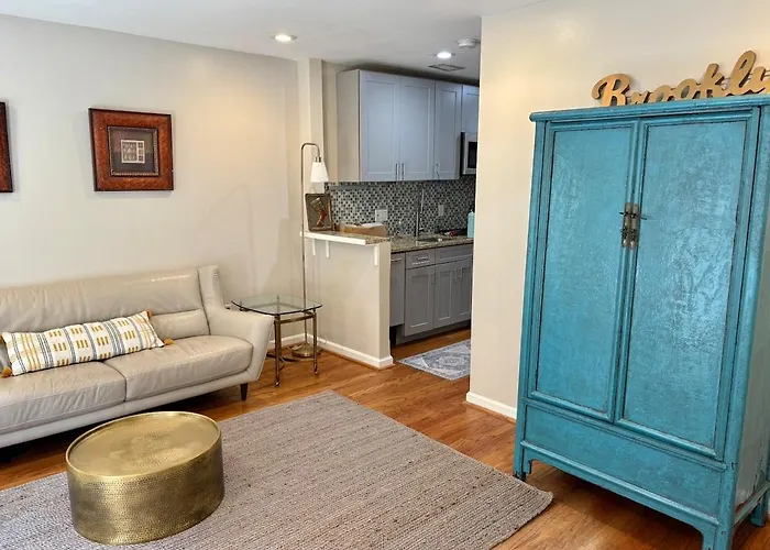Downtown House Free On-Site Parking A